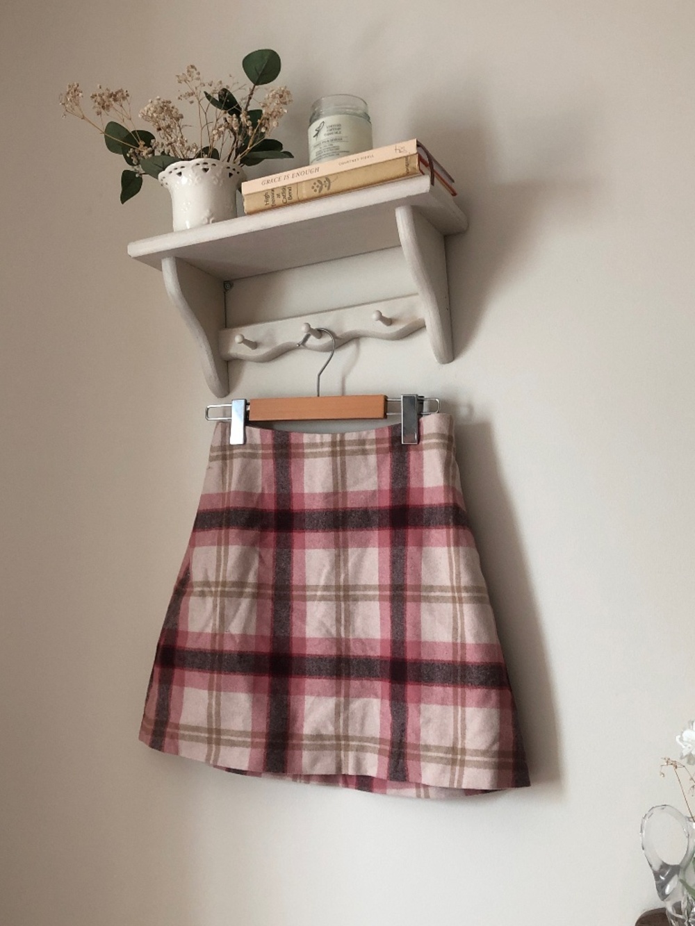 Aritzia Plaid Mini Skirt in Pink and Cream